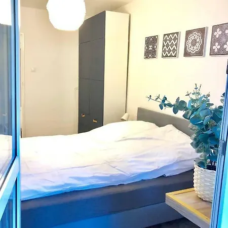 Apartment 42m2 Delux 4 *